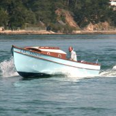 motor classic boats