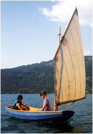 Laita sur un lac de Norvge