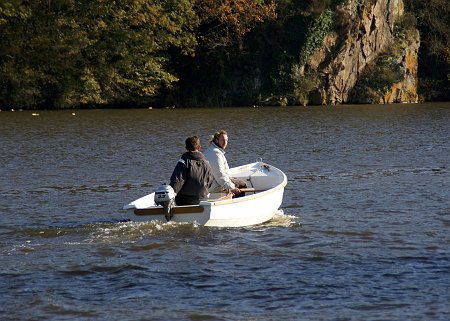 DSC06169 Bounty motor boat in river Rance