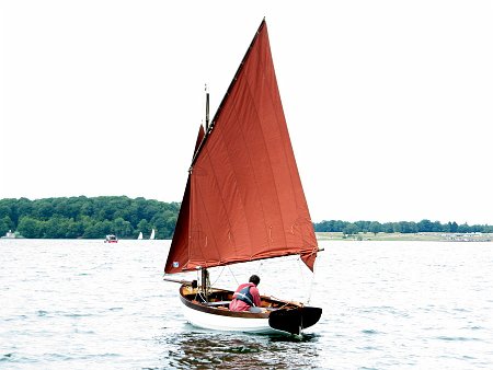 IMG_0122 Ilur Creizig built by François Barbez, sloop rigged