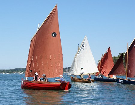 DSC04401 Ilur owned by François Besnier, built by Icarai
