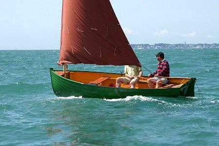 DSC00032 Triple Buse, Ilur 2011 built by Icarai, sailing in La Baule bay