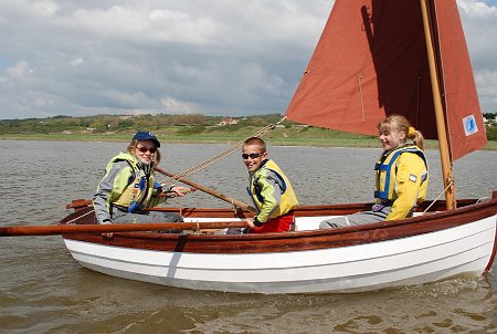 Etaples_09 Morbic 10 sail-boat used for youth training