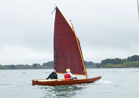 morbihan-2013-fvan-252 A varnished Seil also built by Ben Ullings