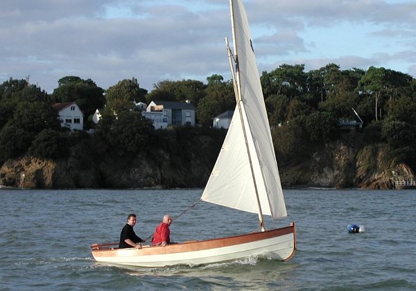Minahouet Sail and oars boat, clinker built, 4.7 m in length