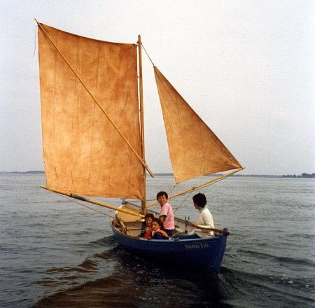 Youkou Livarde vent ar Youkou-Lili in Morbihan gulf
