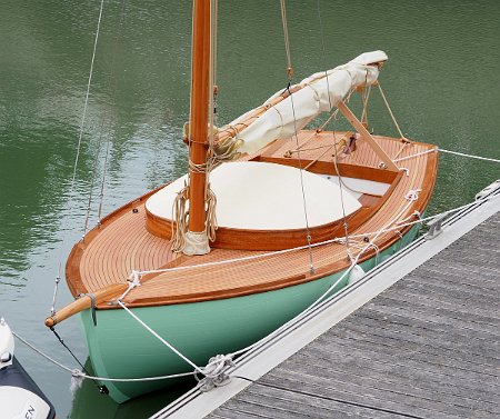 as-de-pique-103 As de Pique alongside a pontoon in Le Pouliguen