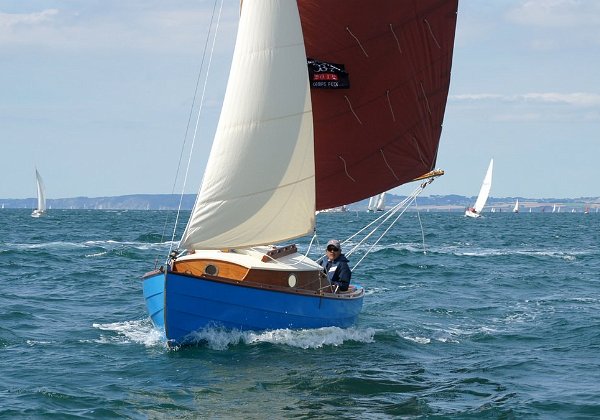 Beniguet P'Tit Lu Classic sloop, 5.85 m in length, with accomodation for 2