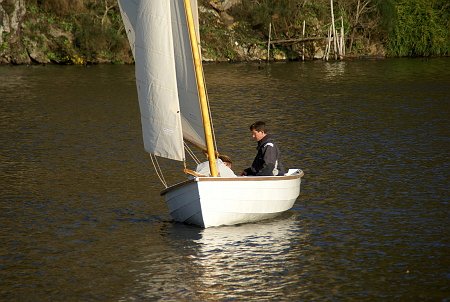 DSC06246 First trials of Bounty on Rance river