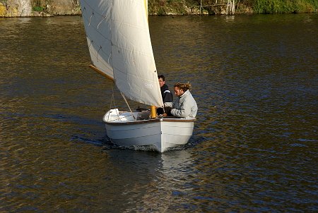 DSC06248 First trials of Bounty on Rance river