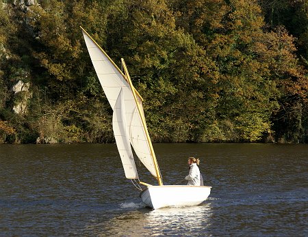 DSC06257 First trials of Bounty on Rance river