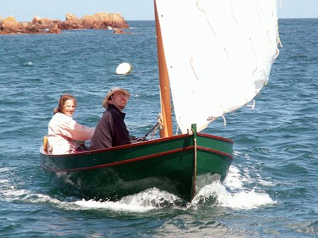 PICT5871 The owner at the helm and the builder, my son Nicolas Vivier (Icarai)