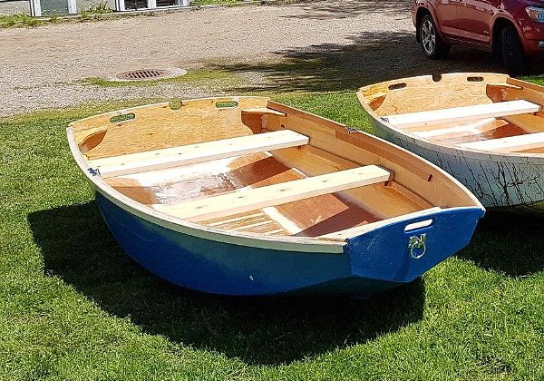 Tenders, rowboats Tenders and small boats, rowing boats