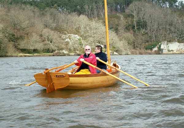 Fels en Vilaine Voile-aviron classique de 4.3 m