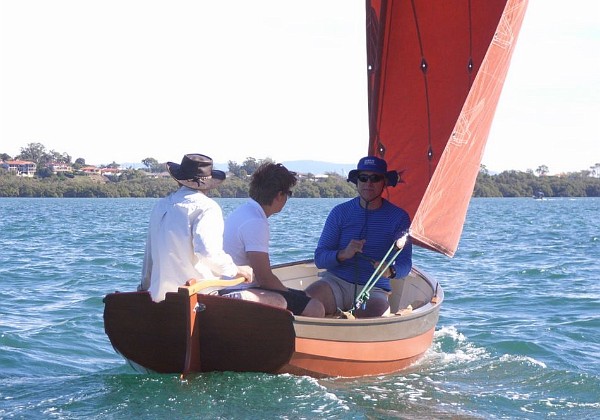 Un Aber clin construit en Australie Voile-aviron classique de 4.3 m