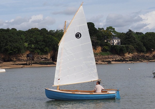 Les premiers bords Creizic N°1 sous voile