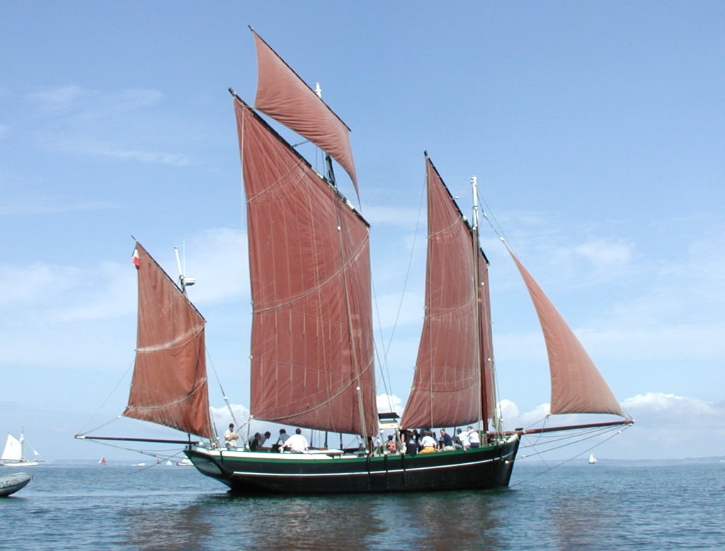 You are currently viewing La Belle Angèle, chasse-marée from Pont-Aven