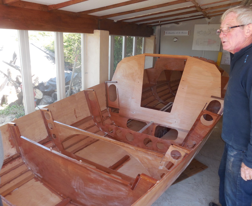 REPORTAGE. Amateurs : construire un bateau en bois dans son garage