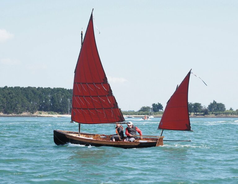 Lire la suite à propos de l’article Silmaril : d&rsquo;Arwen Marine à VivierBoats